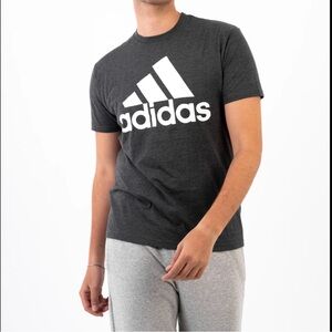 NWT Men’s size M adidas tee